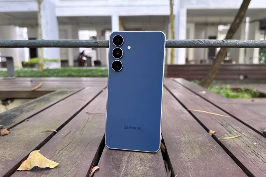 Samsung Galaxy S25 FE review: Has Samsung finally figured out the true value of its FE?