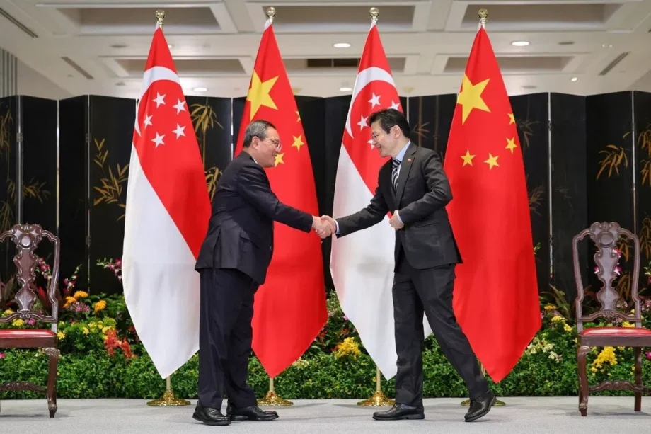 S’pore, China to establish national green and digital shipping corridor; pledge to deepen ties S’pore, China to establish national green and digital shipping corridor; pledge to deepen ties