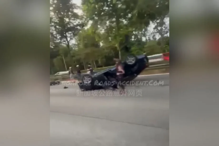 Two men taken to hospital after 4-vehicle pile-up on BKE during morning rush hour