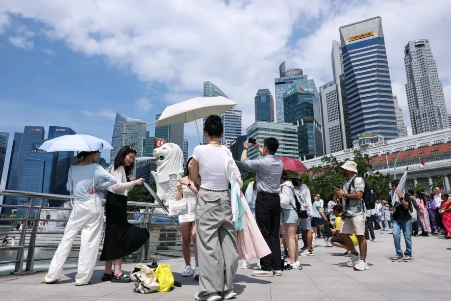 Hot, boring, expensive: What Chinese tourists think of Singapore Hot, boring, expensive: What Chinese tourists think of Singapore
