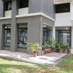 Secluded HDB void deck eatery with over 60 dishes like curry chicken & .20 prata