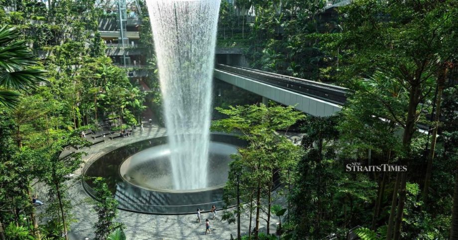 Woman dies after fall at Jewel Changi Airport – NST Online