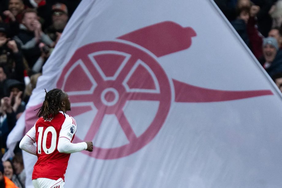 Eberechi Eze proves the difference for Arsenal; Man City stumble at Aston Villa Eberechi Eze proves the difference for Arsenal; Man City stumble at Aston Villa