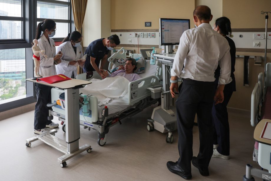 TTSH to train TCM students from NTU on patient, integrative care