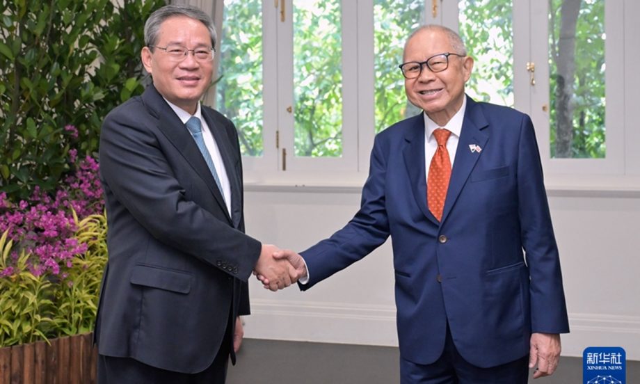 China ready to tap potential of economic and trade cooperation with Singapore: Premier China ready to tap potential of economic and trade cooperation with Singapore: Premier