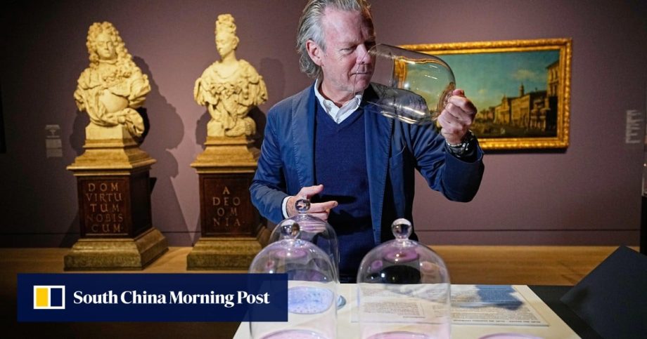 German scents exhibition combines 1,000 years of fragrances with art and history