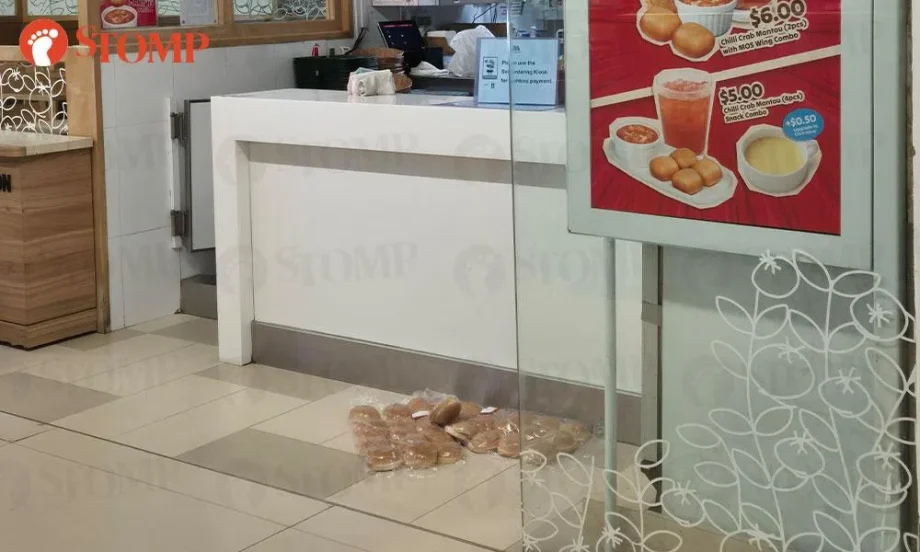 Mos Burger apologises after buns found lying on floor at 100 AM outlet