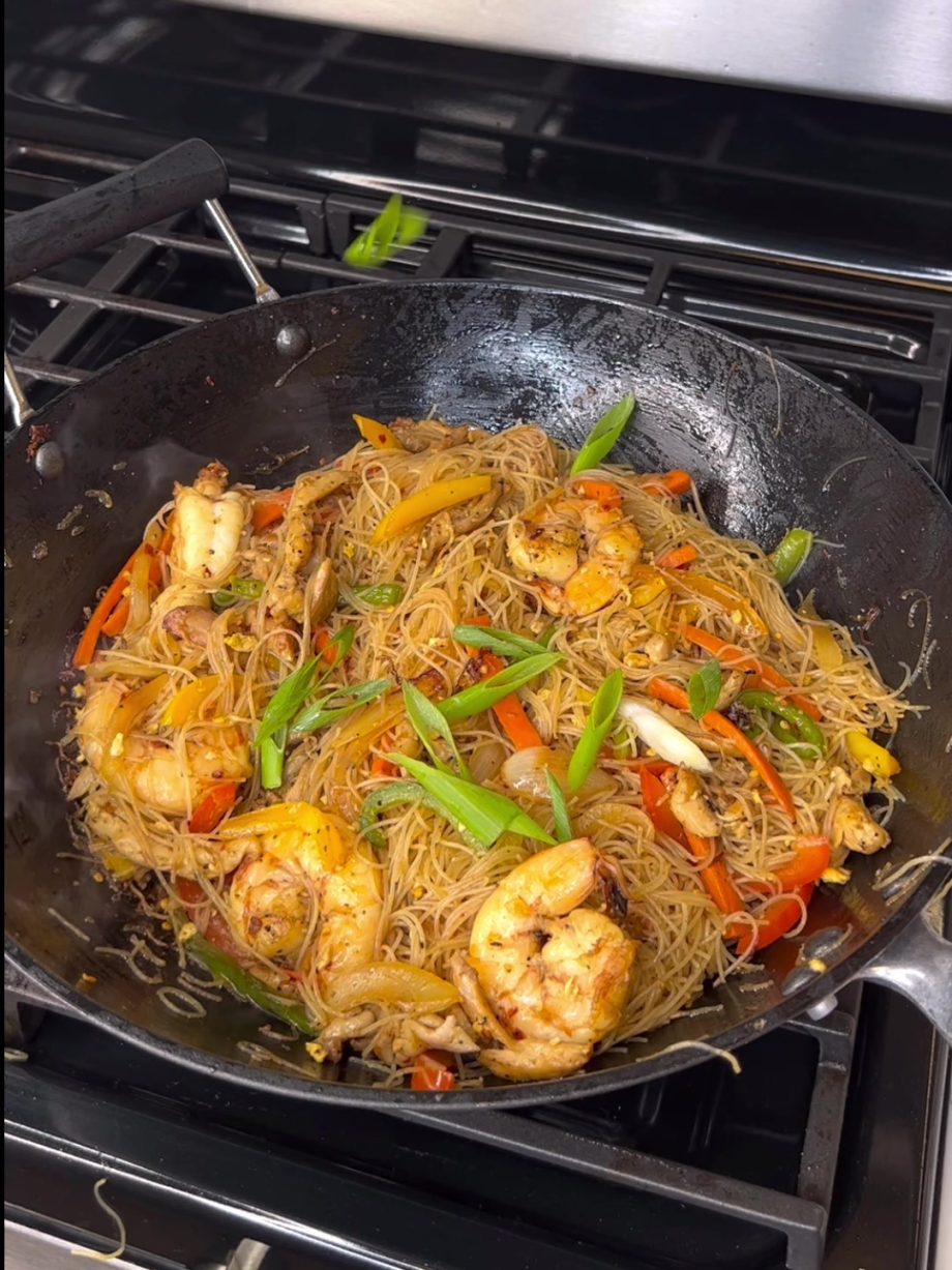@joyfulcook_ Singapore noodles  you should try this ! #food #foodbloger #foodblo…