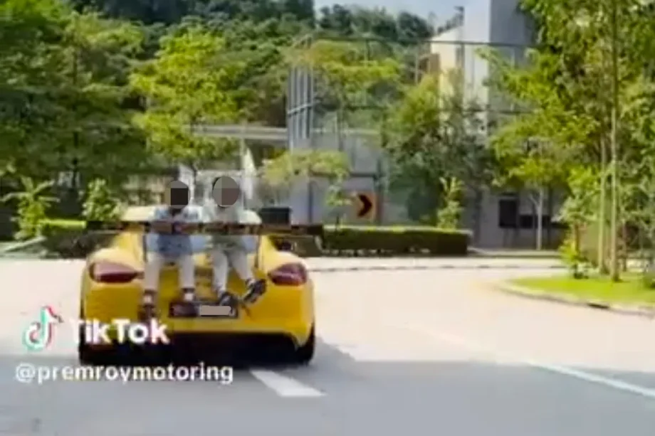 Police looking into Porsche that drove with two children sitting atop rear near Bukit Panjang