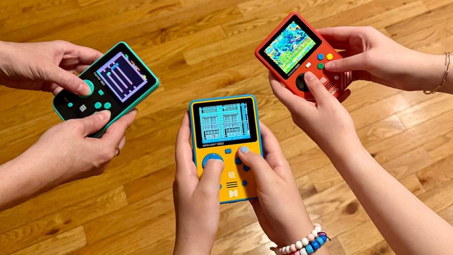 HyperMegaTech Super Pocket Editions Review HyperMegaTech Super Pocket Editions Review