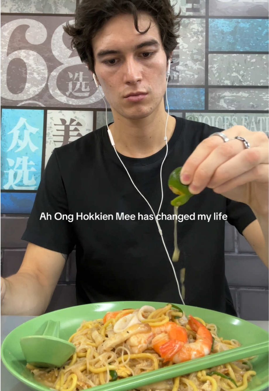 @arlenlim9 Only place I’ll get Hokkien mee from now on…. #fyp #food #singapore #…