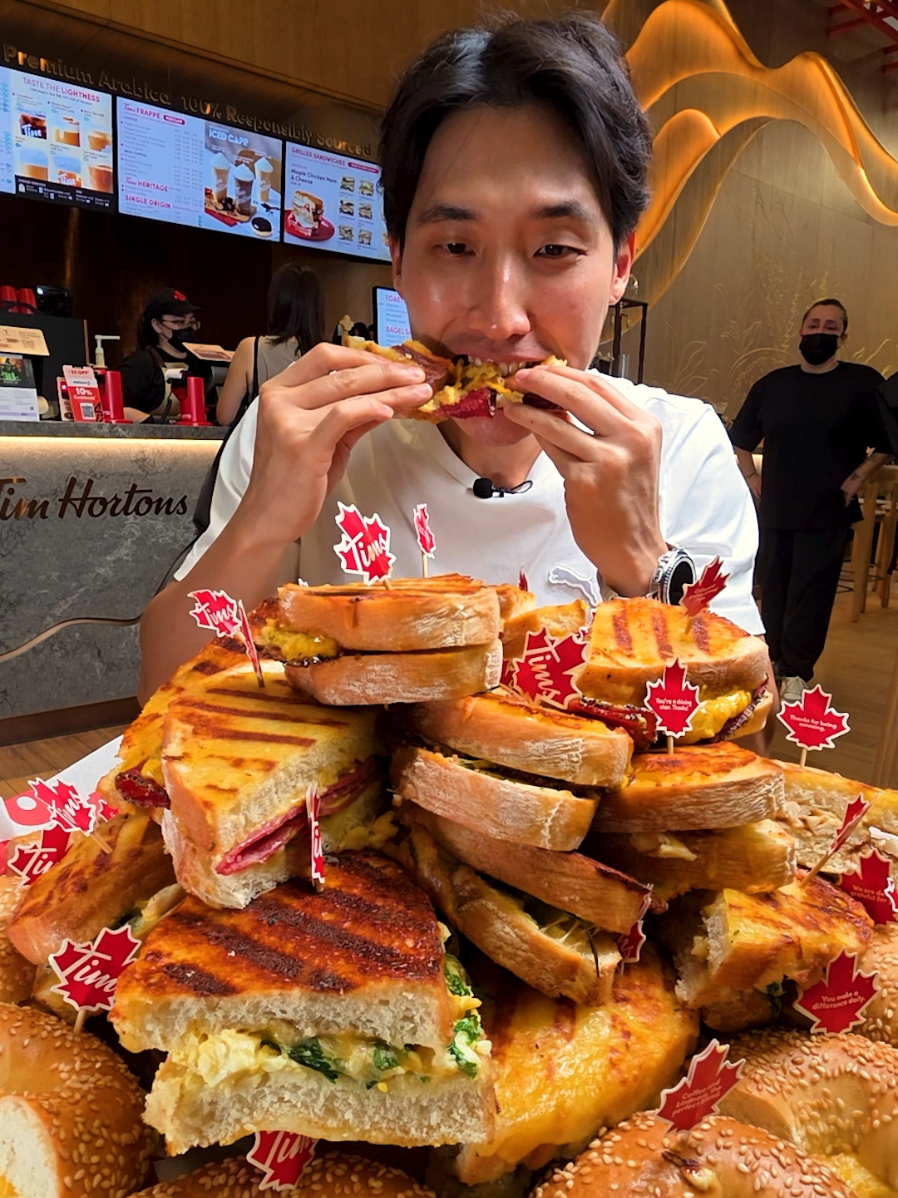 @zermattneo Over 6KG of Tim Hortons sandwiches and bagels demolished in the time… @zermattneo Over 6KG of Tim Hortons sandwiches and bagels demolished in the time…