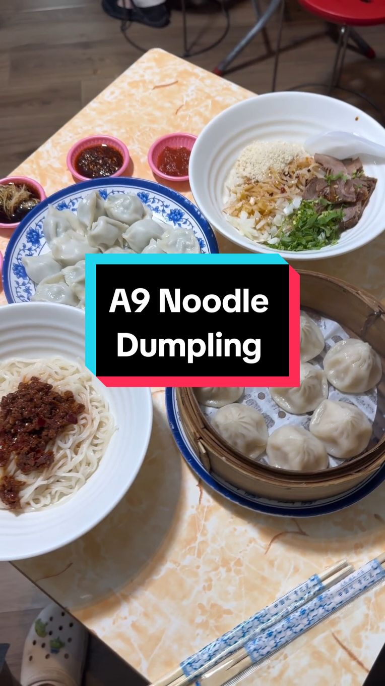 @yumbros0 YumBros Try: A9 Noodle Dumpling! Comment down below on where YOU think…