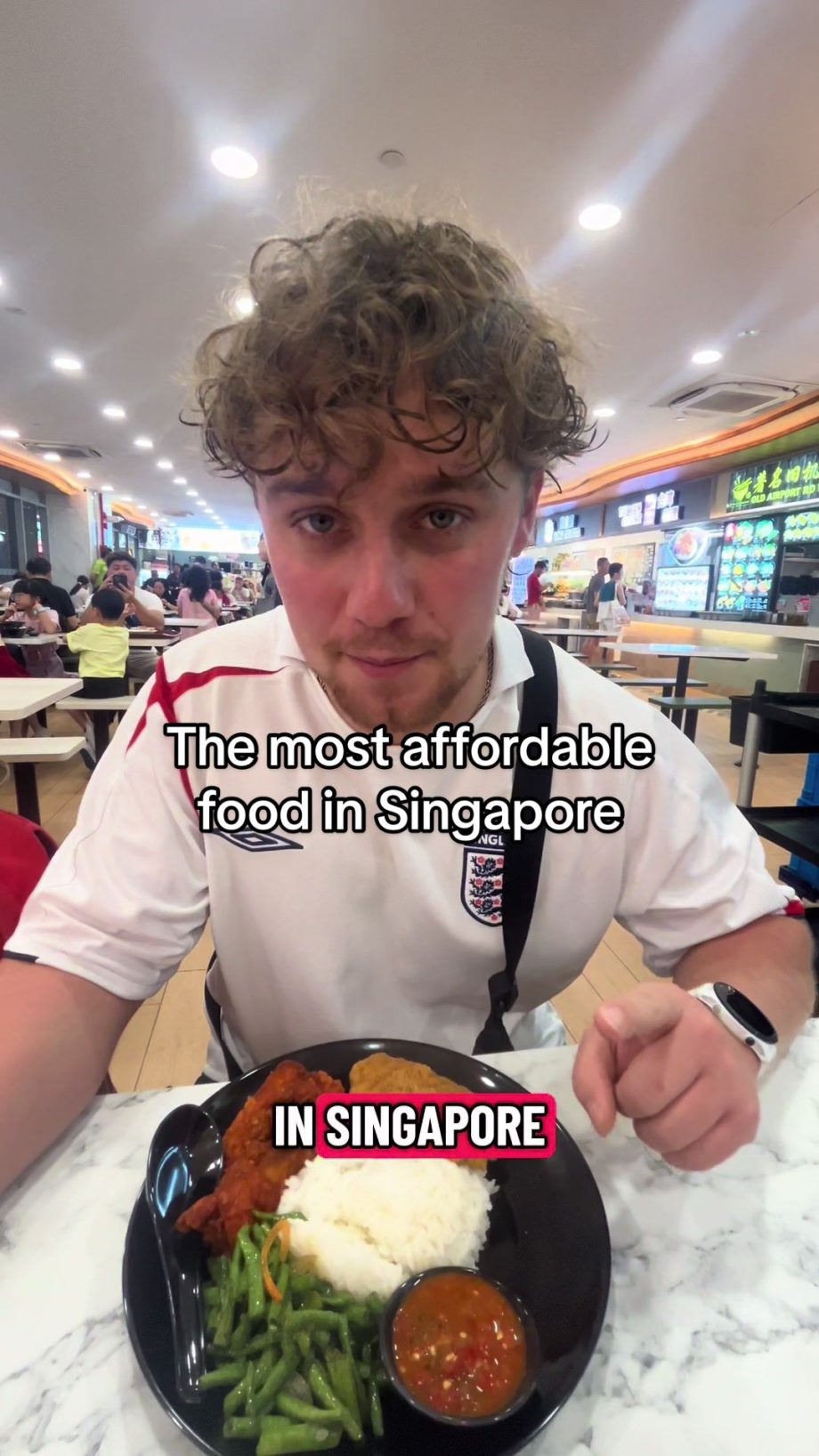 @wearetwodrifters A tip when coming to Singapore, check out the hawker centres t…