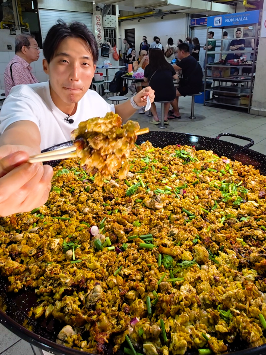 @zermattneo 9KG – 40 servings of Oyster Omelette at Lim’s Oyster! Had to do it o…