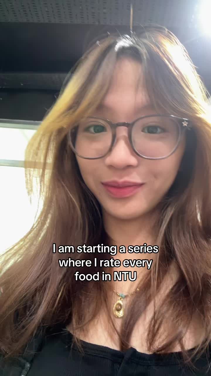 @zoeysecretclub i heard everyone come to quad cafe to eat korean food so i came …