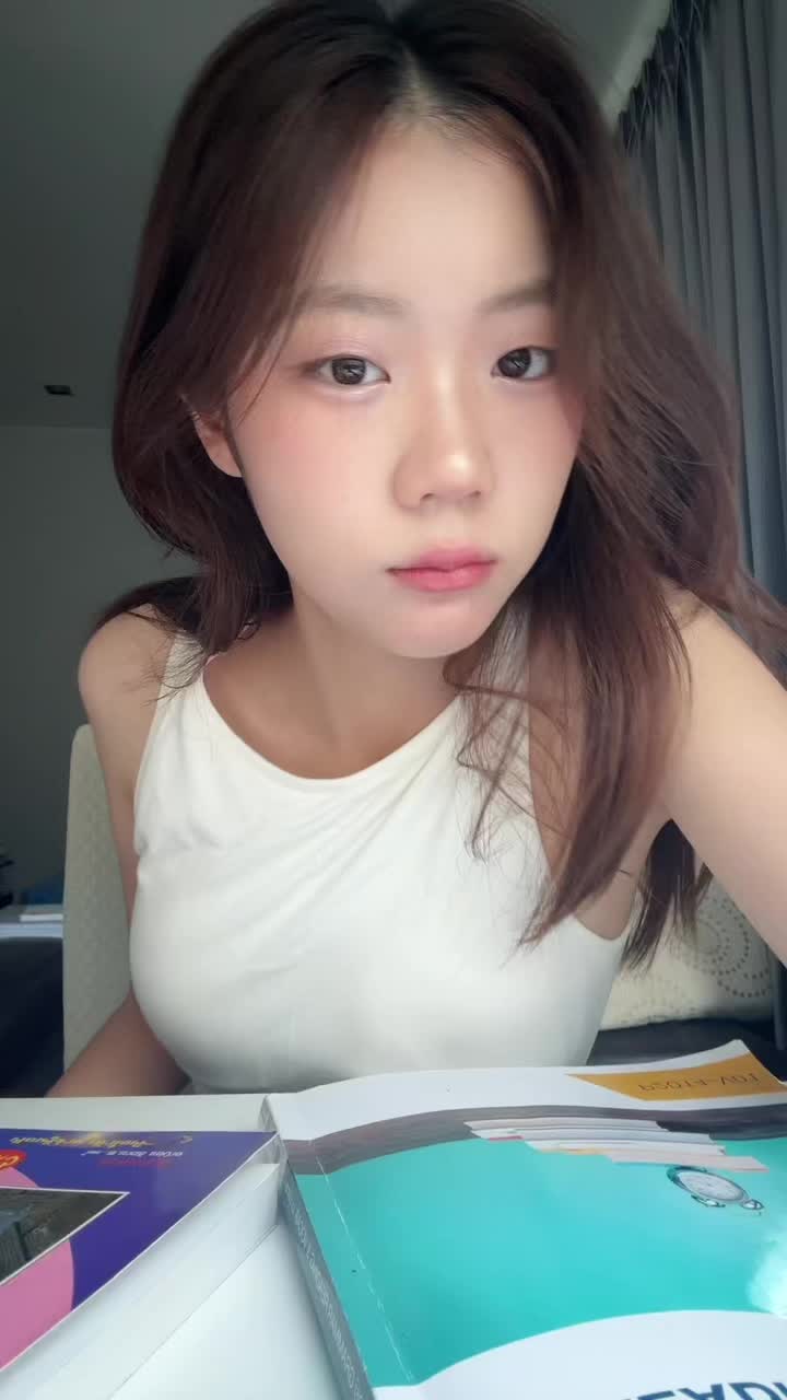 People On TikTok People On TikTok