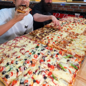 @zermattneo Casual 10kg pizza challenge with @beardmeatsfood   Full video is up …