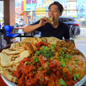 @zermattneo 7KG PAKISTANI FOOD PLATTER SOLO! That freshly baked Naan & Chili Chi…