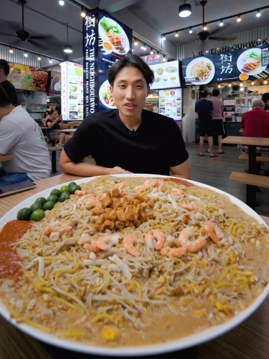 @zermattneo 6KG of Hokkien Mee in 6 minutes? Who said it couldn’t be done  #food…