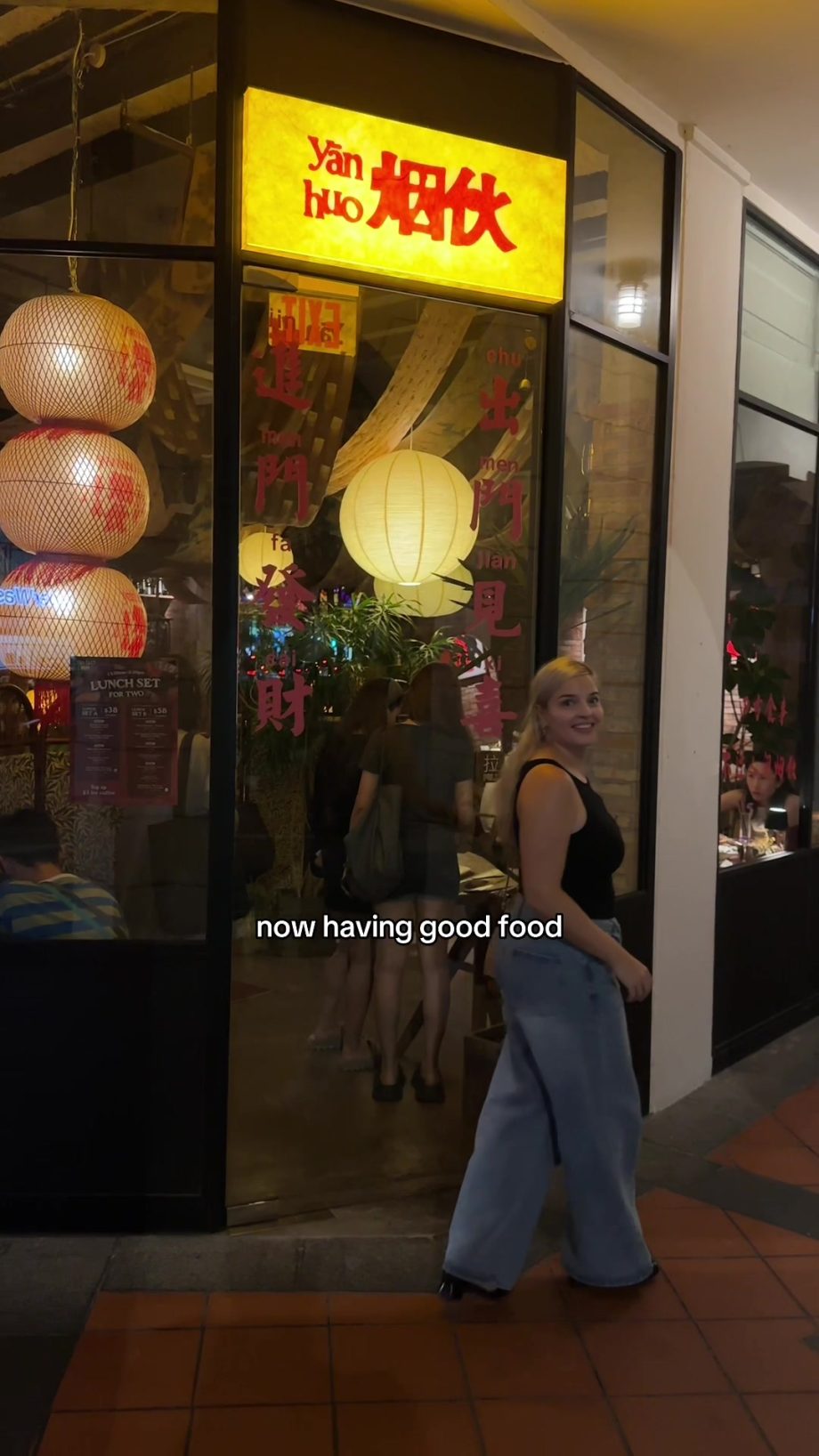 @new_to_singapore Good food is the bare minimum   I also want the atmosphere to …