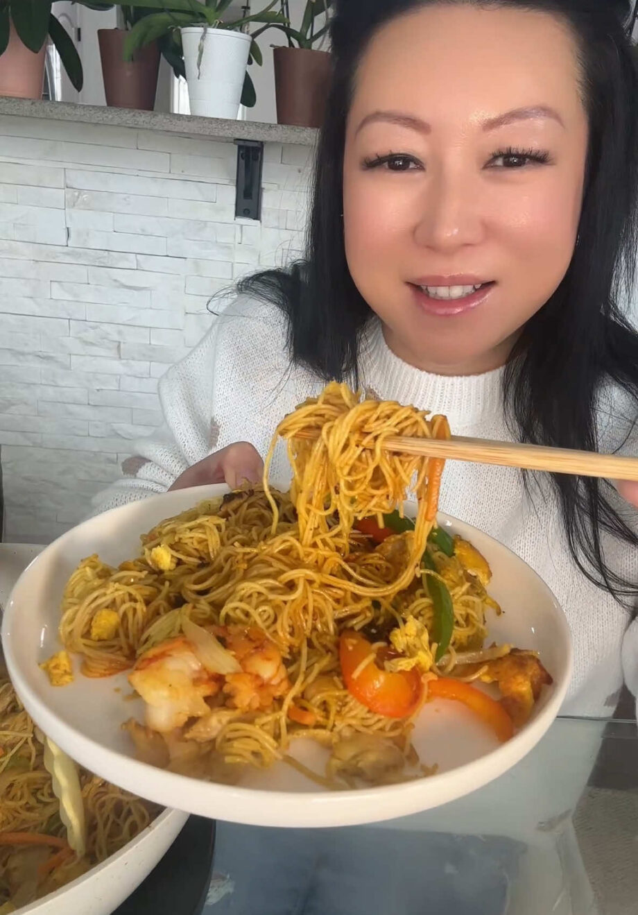 @by.nay.a Singapore Noodles Recipe #EasyRecipe #quickrecipes #recipes #foodtikto…