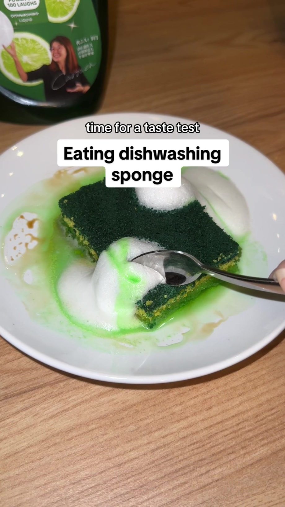 @kittybimbs Sponge tastes good  KANTIN  Jewel Changi, 05-206   #kantin #jewel…