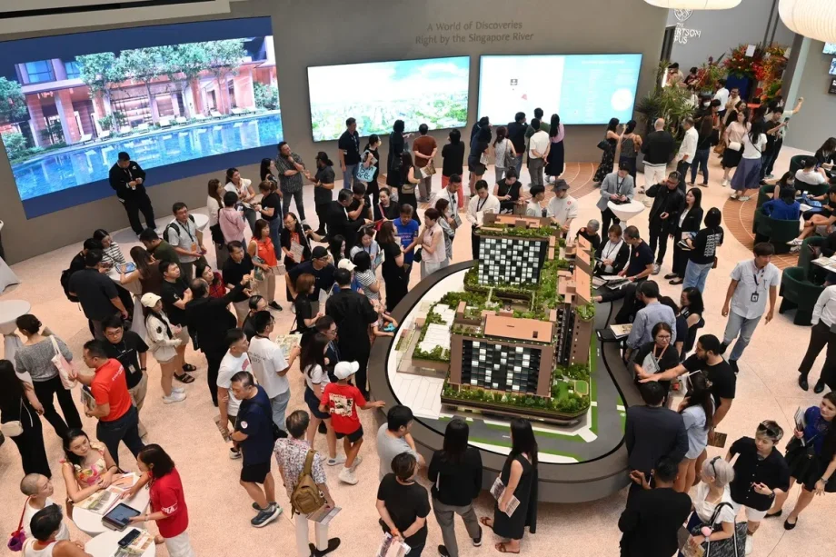 Wealthy Singaporeans lead home purchases of  million and above