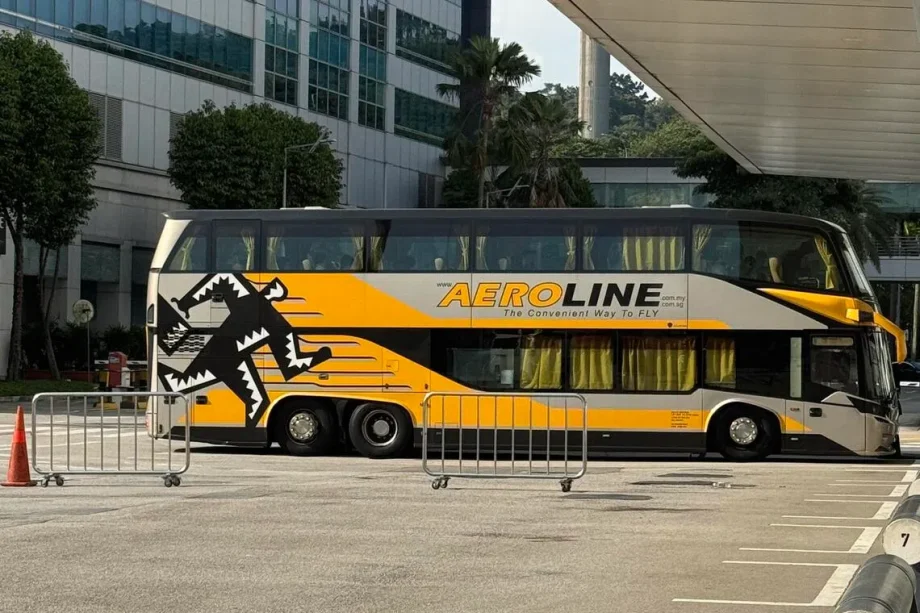 Aeroline suspension exposes KL transport flaws Aeroline suspension exposes KL transport flaws