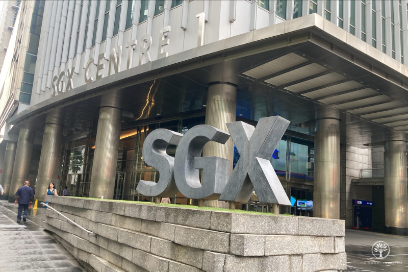 Are Singapore Blue-Chip Stocks Really ‘Safe’? The Risks You Need to Know