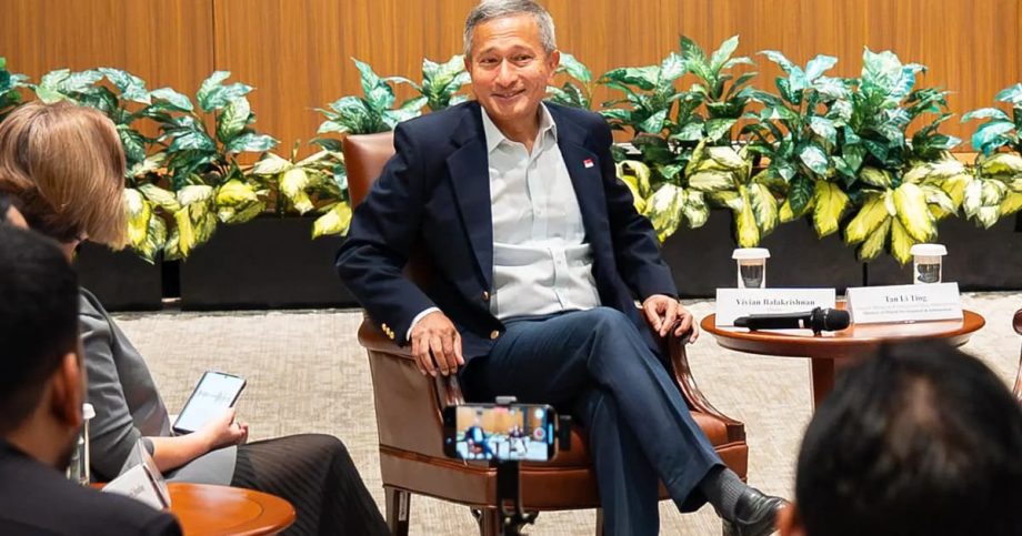 PAP on alert after BN’s 60-year fall, says S’pore minister PAP on alert after BN’s 60-year fall, says S’pore minister