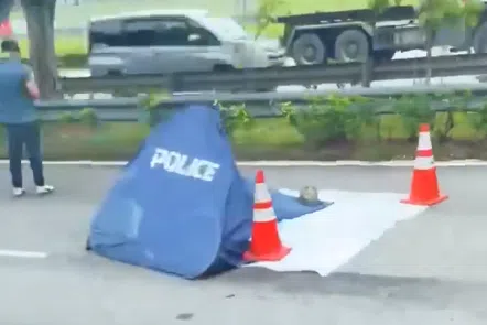 Motorcyclist, 72, dies after accident with tipper truck on SLE