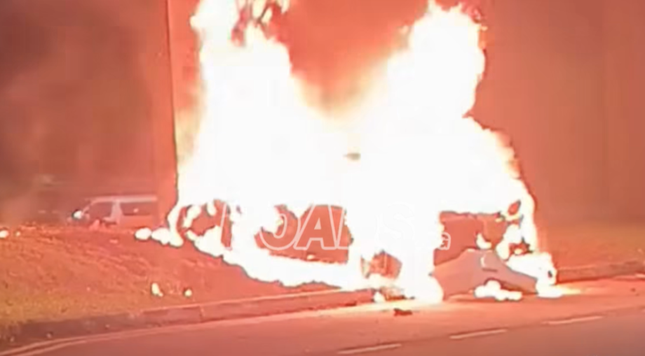 Man dies in early morning car fire on Singapore’s Tampines Expressway