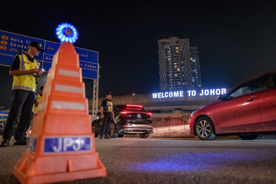 JPJ: Singaporean vehicle owners, drivers to be barred from leaving M’sia over unpaid VEP fines JPJ: Singaporean vehicle owners, drivers to be barred from leaving M’sia over unpaid VEP fines