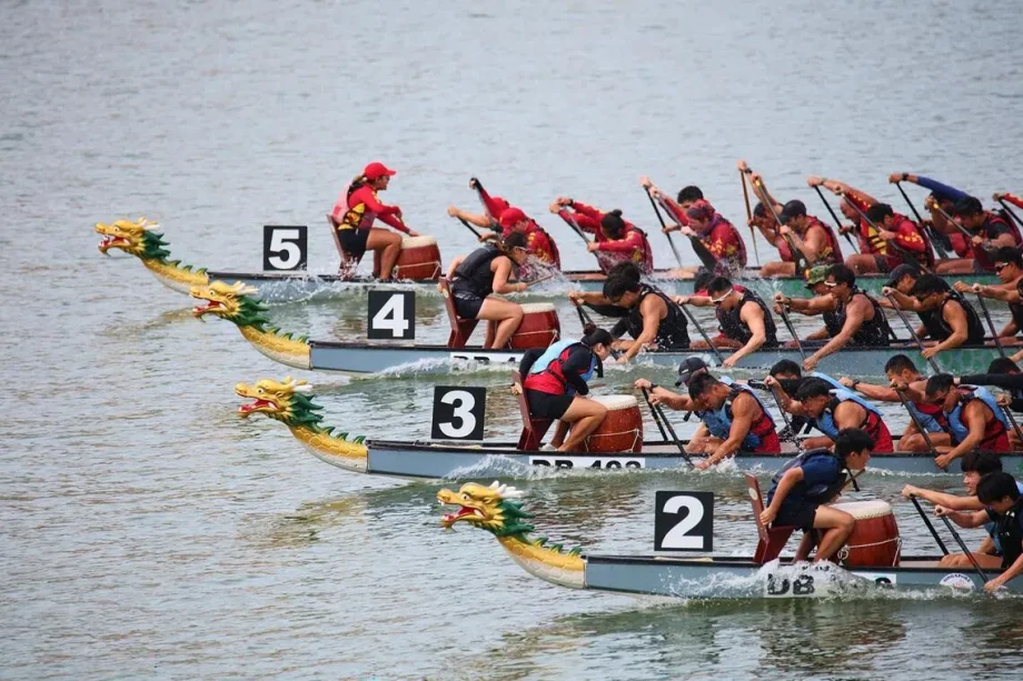 HDB dragon boat team member dies after race at Singapore Regatta Waterfest 2025 HDB dragon boat team member dies after race at Singapore Regatta Waterfest 2025