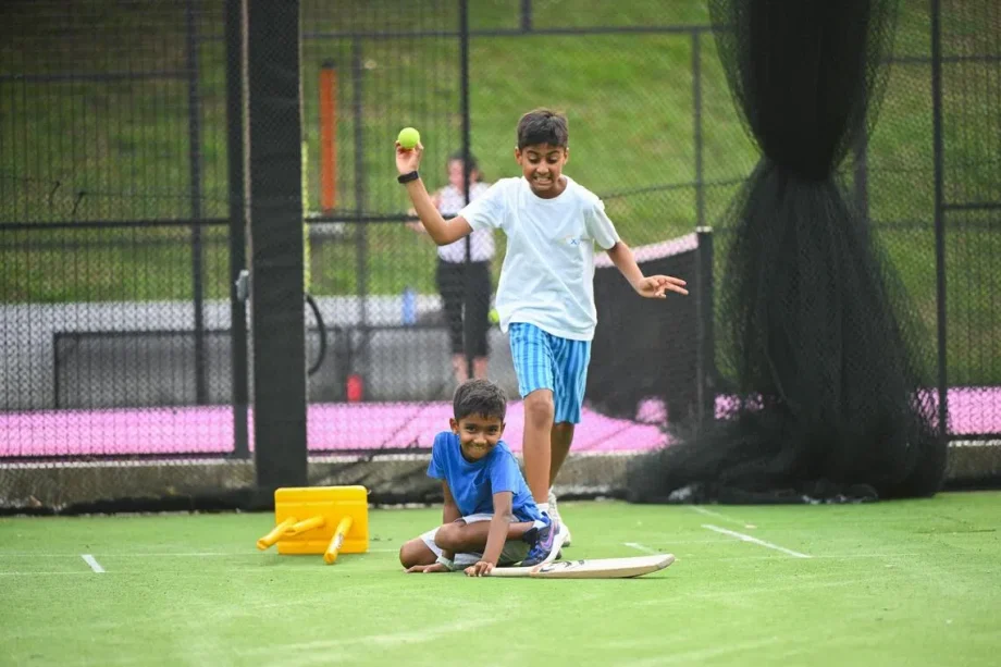 Brothers, age 7 and 10, launch cricket league for migrant workers in Singapore Brothers, age 7 and 10, launch cricket league for migrant workers in Singapore