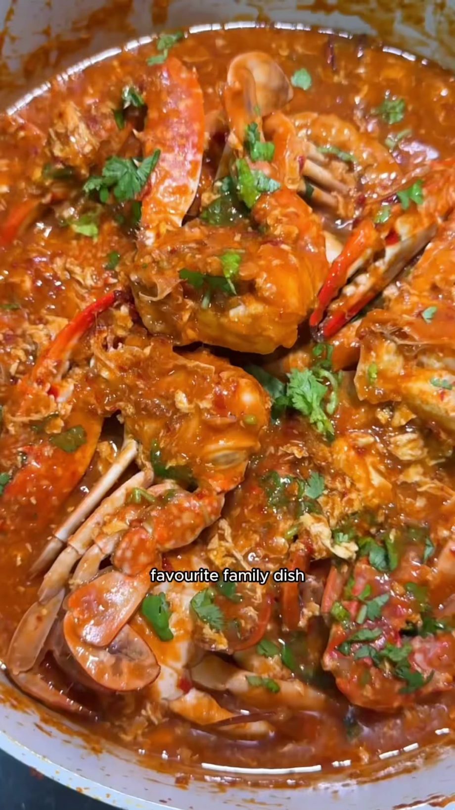 @nomadetteats SINGAPORE CHILLI CRAB | recipe   Happy National Day  Whenever my m…