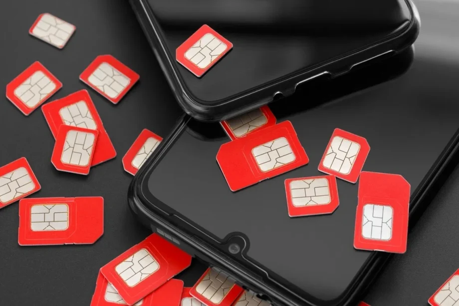 Don’t lend your login: Sharing these details makes you an accomplice to a scam