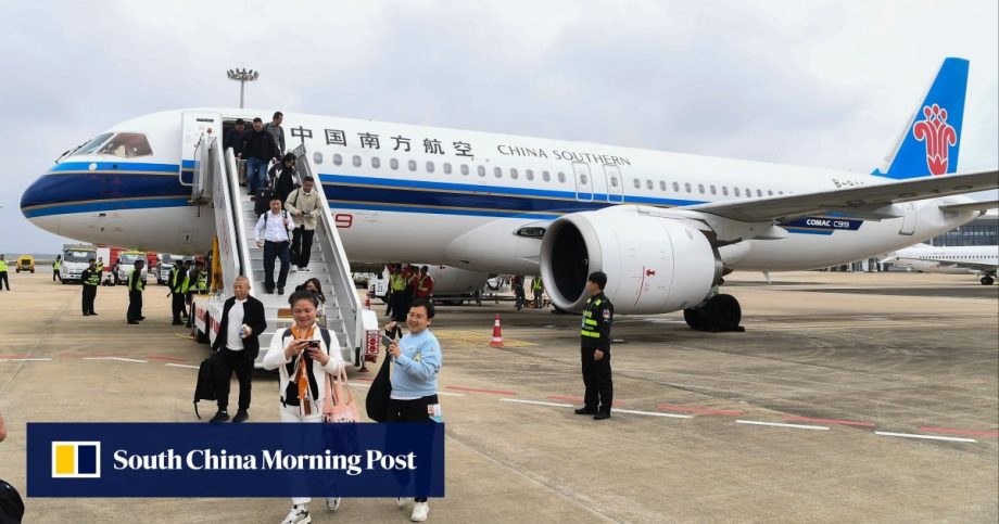 Chinese airlines dogfight for profits as route competition, railways soak up revenue Chinese airlines dogfight for profits as route competition, railways soak up revenue