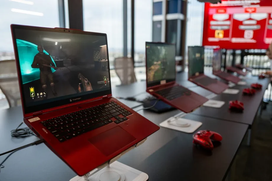 Snapdragon X2 Elite unpacked: Qualcomm’s next-gen chip aims for serious laptop performance