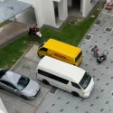 DHL driver spotted clashing with group of people at Angsana Breeze: ‘Yishun again’