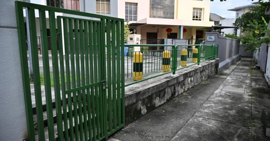 Residents in Kovan estate upset after private owner seals off back-lane shortcut, Singapore News