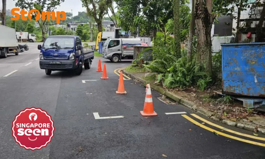 Safety cones used to ‘chope’ parking space: Is this allowed? Safety cones used to ‘chope’ parking space: Is this allowed?
