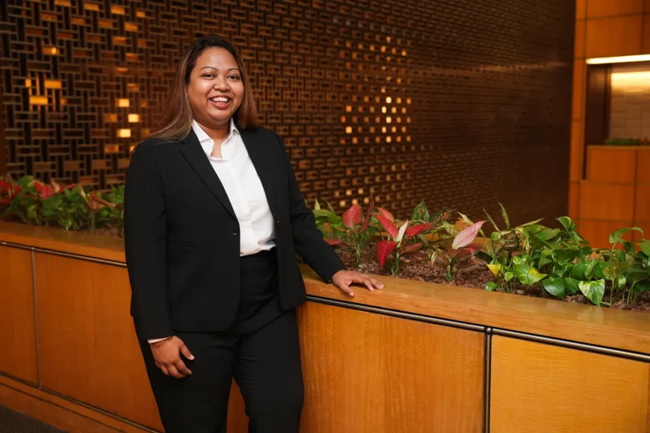 131 individuals, companies, community organisations awarded for contributing to Total Defence 131 individuals, companies, community organisations awarded for contributing to Total Defence