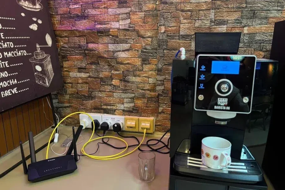 Smart plug system that reduces electricity use by up to 20% will be installed by five schools in Singapore Smart plug system that reduces electricity use by up to 20% will be installed by five schools in Singapore