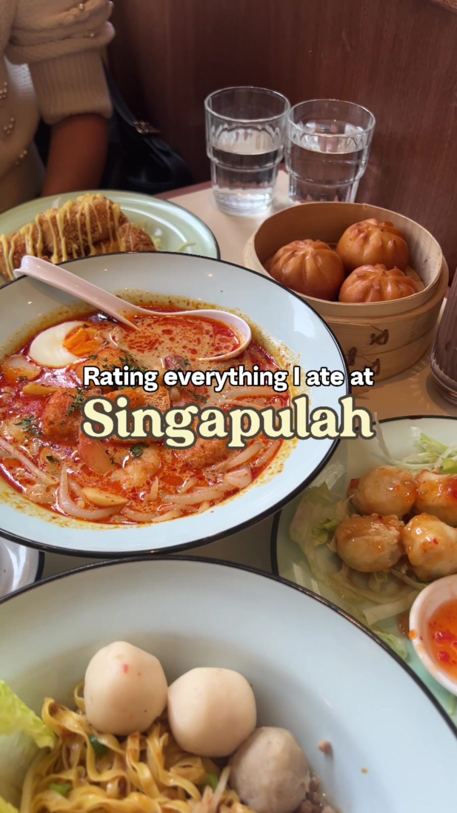 @vernahungrybanana Rating everything I ate the new singaporean restaurant in Chi…