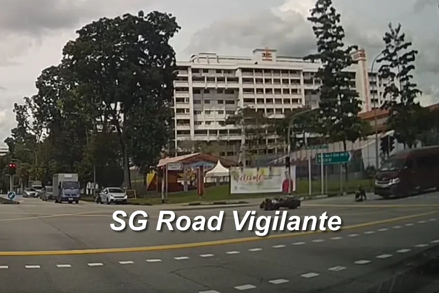 Motorcyclist injured after accident in Bukit Batok; van driver assisting with investigations