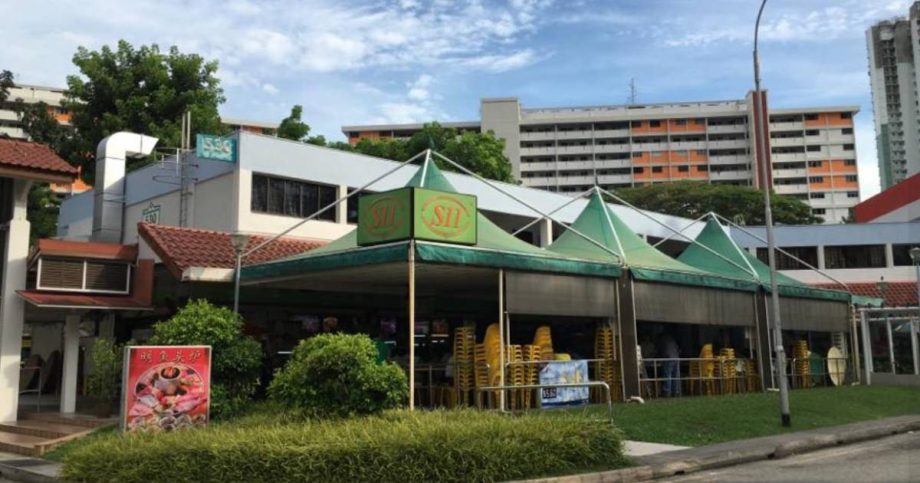 2 men arrested after fight at Ang Mo Kio durian stall, 1 taken to hospital, Singapore News 2 men arrested after fight at Ang Mo Kio durian stall, 1 taken to hospital, Singapore News