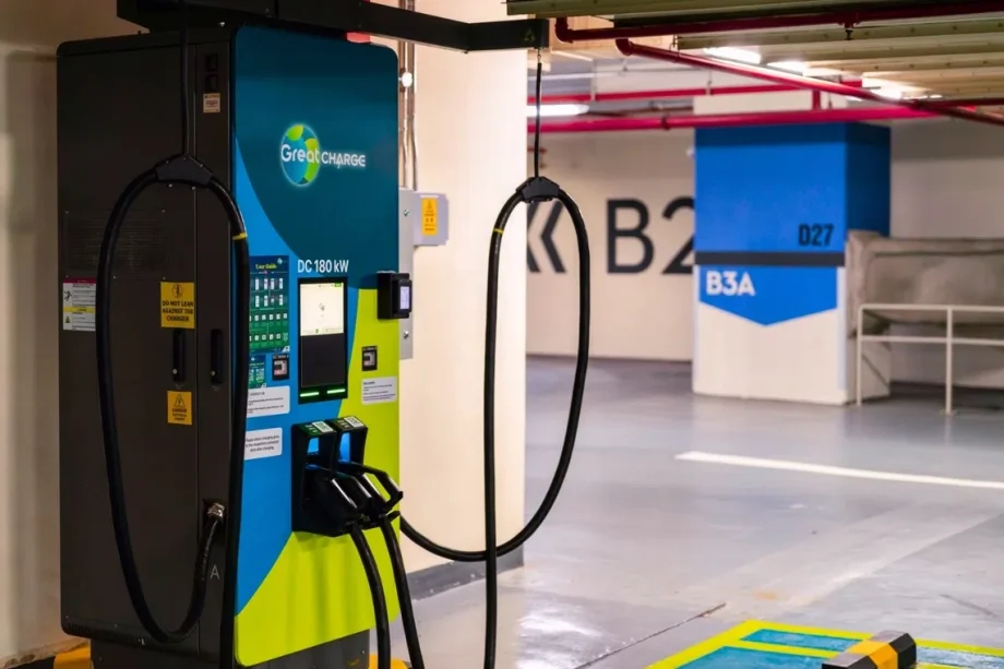 Great World will soon be home to Singapore’s largest EV charging hub, with a whopping 55 charging points Great World will soon be home to Singapore’s largest EV charging hub, with a whopping 55 charging points