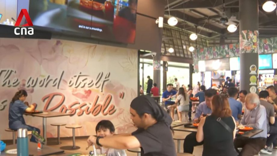 Bukit Canberra Hawker Centre voted Singapore’s favourite due to healthier choices Bukit Canberra Hawker Centre voted Singapore’s favourite due to healthier choices